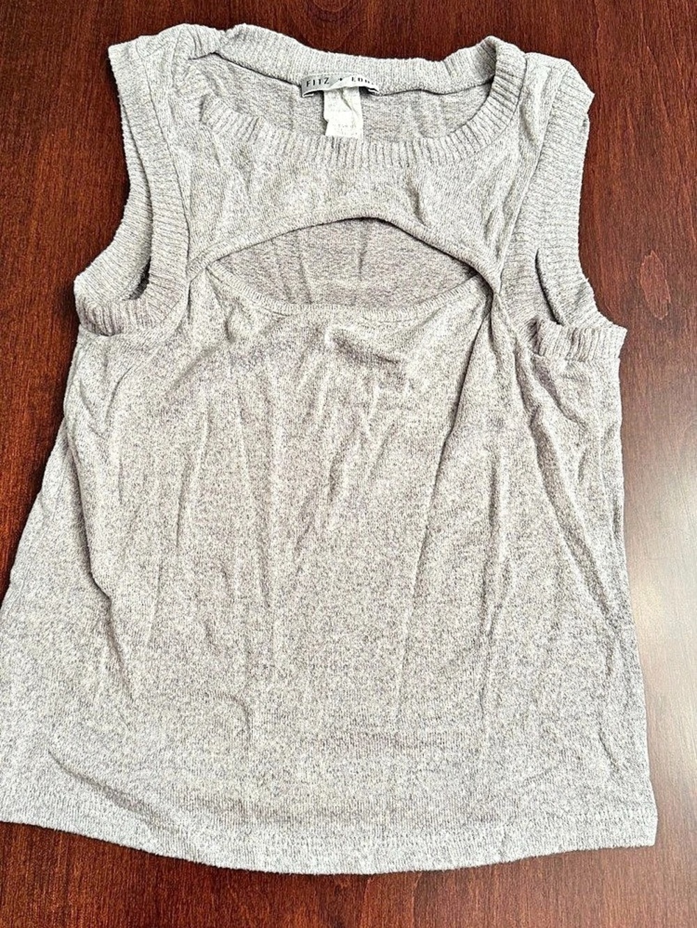 Fitz & Eddi Sleeveless Top in Gray Like New